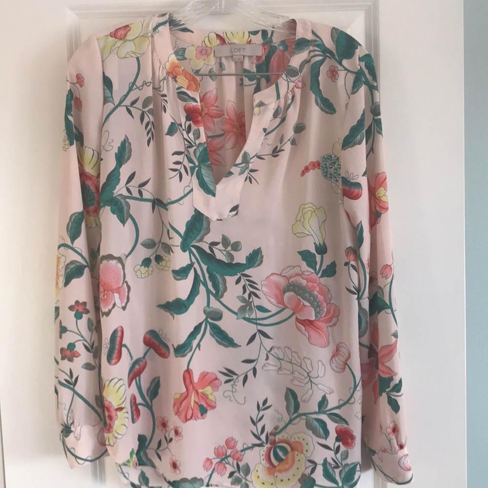 Spring ANne Taylor Loft blouse